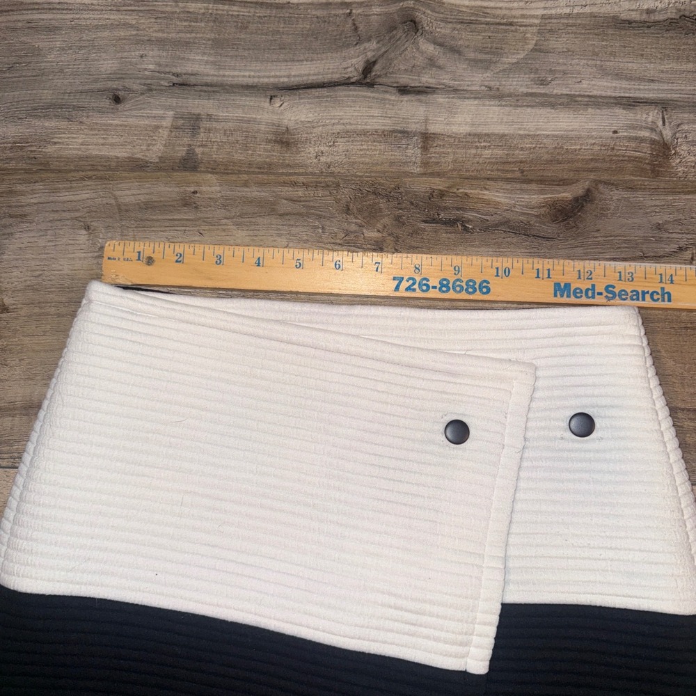 Alice + Olivia Black White Rib Knit Colorblock Zip Pencil Skirt Women's 2 - Picture 4 of 5